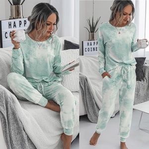 Shiny Tie-Dye Crewneck Top and Drawstring Waist Joggers Lounge Set
